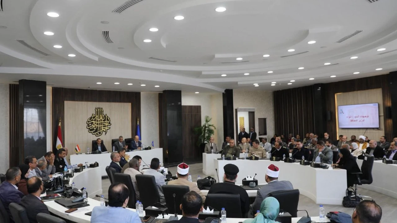 خطة طوارئ بأسوان.. إجراءات عاجلة لمواجهة مخاطر السيول والأمطار الغزيرة المتوقعة